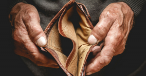 Why Am I Poor? How to Stop Being Poor and Broke in 11 Steps