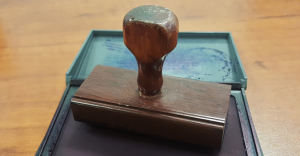 Why Being a Notary Public Is a Great Side Gig